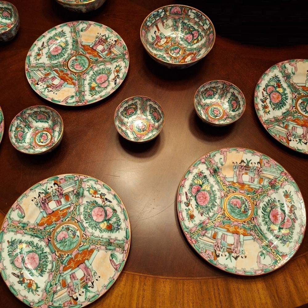 Early Chinese Rose Medallion Serving Lot 19th/20th Century with exquisite detail